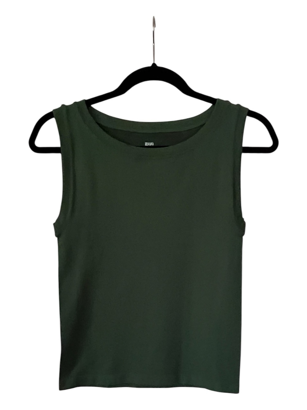 Zenana Seamless Sleeveless Crewneck Tank Top Green Size L/XL Super Stretchy NWOT